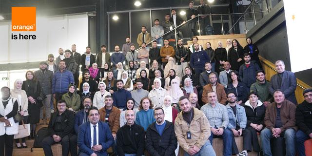 orange-and-modee-launch-incubation-of-100-ideas