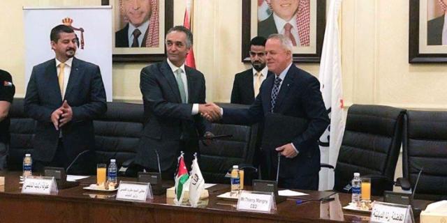 Orange Jordan and the Ministry of Youth sign a cooperation agreement to rehabilitate youth centers